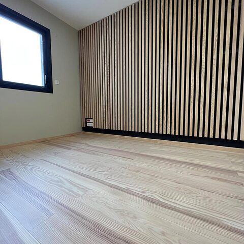Parquet sans nœud pin maritime