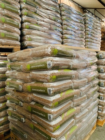 Laouet : vente de pellets pour poêles ou chaudières à bois