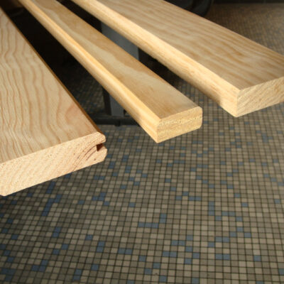 Volet en pin maritime