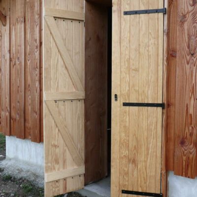 Composition volet en bois