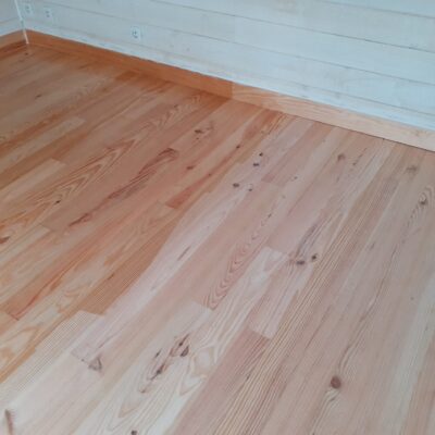 Application easy oil mat soie sur parquet PN 100