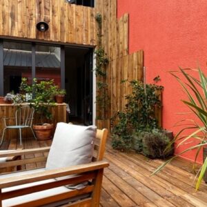 Cabane en volige traitée