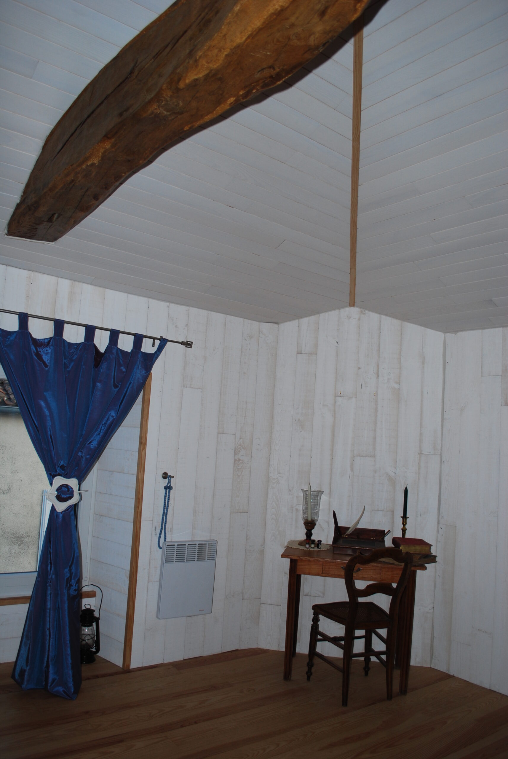 lambris blanc vue d&rsquo;ensembe