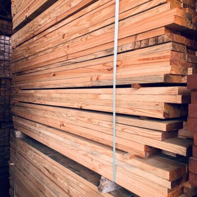 Planches de coffrage pin maritime