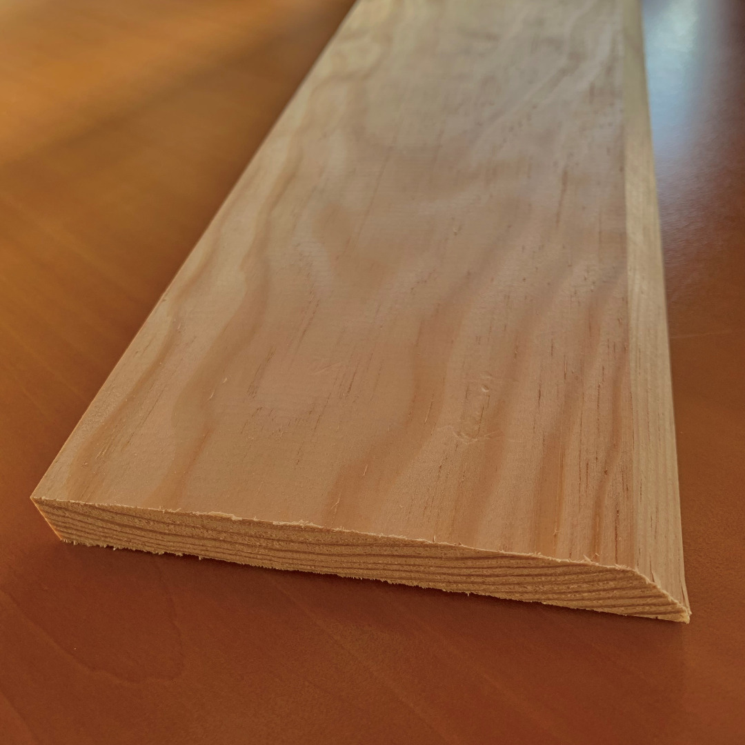 Plinthe pin – angle vif