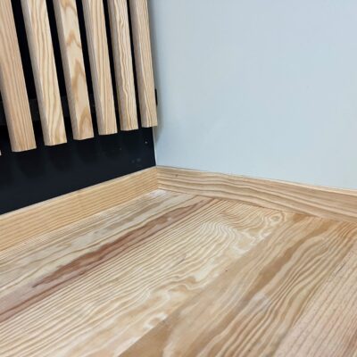 Plinthe arrondie pin maritime