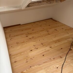 Parquet pin maritime petits noeuds 140